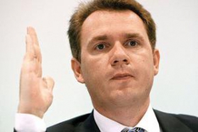 Фартовый Охендовский. Почему Порошенко не трогает Центризбирком Януковича?