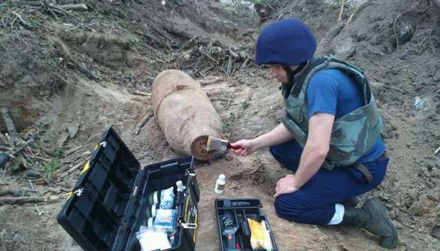 На київському Подолі знайшли авіабомбу вагою 250 кг
