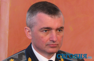 Экс-прокурор Одесской области внаглую пристроил мансарду, разрушив квартиры соседей