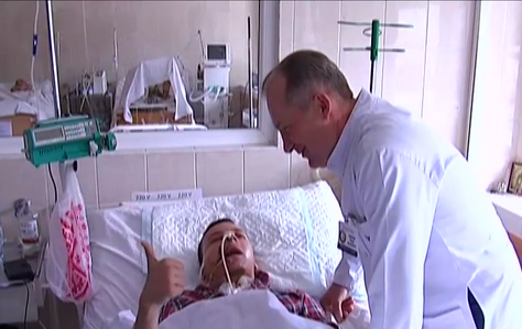 В Днепропетровске спасли бойца, которому снайпер прострелил голову