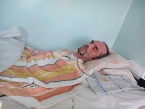 Боєць “Правого сектору”, який дивом вижив у Пісках, потребує допомоги