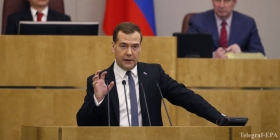 Медведев пригрозил жесткими мерами за неуплату долгов Януковича