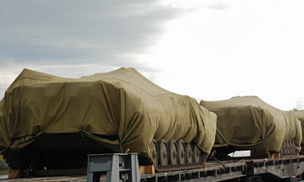 Партизанам на заметку. Станции Иловайск и Краснодон принимают смертоносные грузы из РФ