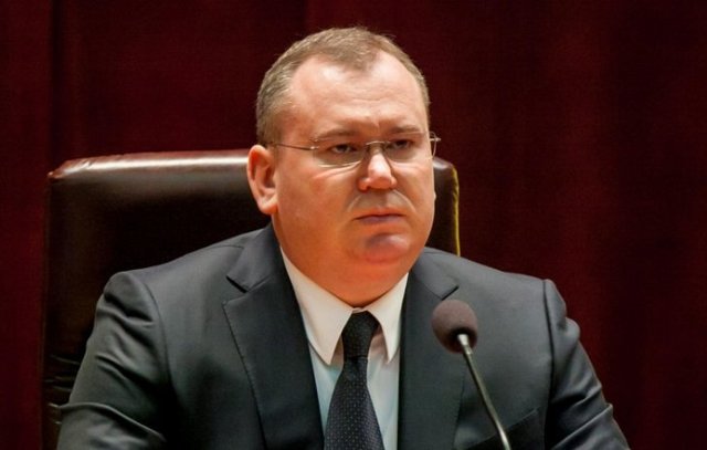 Губернатору Днепропетровщины выдвинули требования