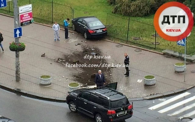   :   /  -   : Lexus  Hyundai Sonata  ,    