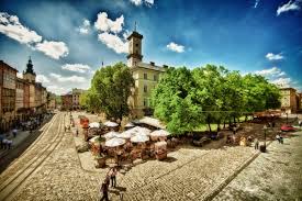 Журналист из РФ сравнил Львов и российский "Мордор"