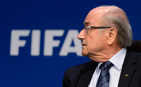 Блаттер заявил об уходе в отставку с поста президента ФИФА