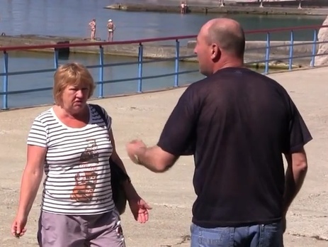 Российскую туристку, рассказавшую о плохом сервисе в Крыму, обвинили в работе на "бандеровцев"