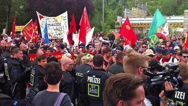 Напередодні саміту “G7” у Німеччині сталися сутички, є поранені