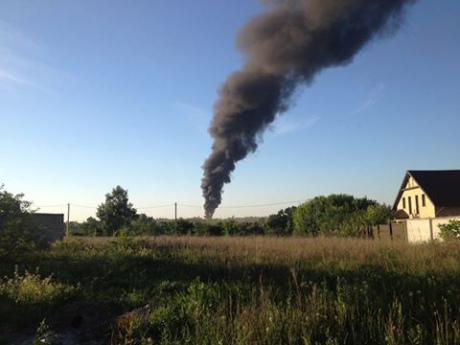 Під Києвом горить нафтобаза. Одна людина загинула