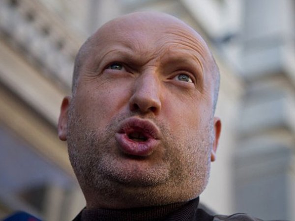 Турчинов: Росія готується до вторгнення