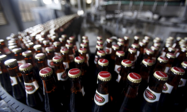 Уряд підвищив ціни на алкоголь: спиртне з осені подорожчає на 40%