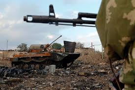 На Луганщине машина украинских бойцов попала в засаду боевиков