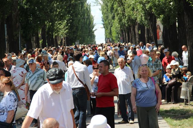«Демократия по-новому»: власти Киева срывают мирные акции, оказывая давление на общественность