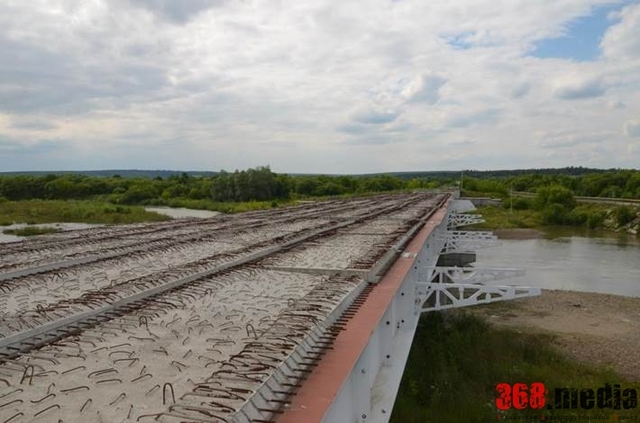 ИВАНО-ФРАНКОВСКИЕ АВТОДОРОЖНИКИ ПЫТАЛИСЬ УКРАСТЬ МИЛЛИОН ГРИВЕН НА РЕМОНТЕ МОСТА
