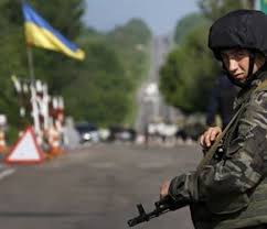 Блокпосты без очереди: таксисты Донбасса везут по 200 грн за км