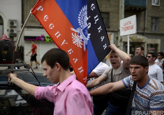 В “ДНР” студенты возмущаются, что им не выдали обещанных российских дипломов