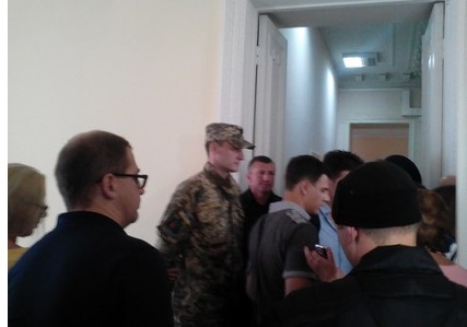 Военкомат устроил облаву на депутатов в Харькове (+видео)