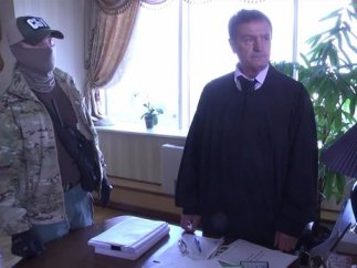 Опубликована sms-переписка главы Киевского апелляционного суда (фото)