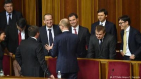 Відставка "чартер-міністра": кінець правлячої коаліції чи новий шанс?