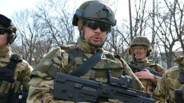 Генералы войну уже проиграли. Это борьба вооруженного народа, — "Азов"