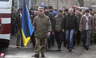 В батальоне Азов назвали мобилизацию имитацией