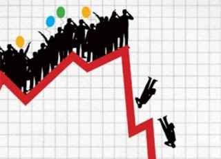 Реальные доходы украинцев упали на четверть