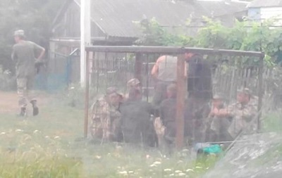 Британські ЗМІ зацікавилися клітинами-витверезниками для солдатів ЗСУ