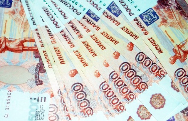 Розгадка поступливості Захарченка: У бюджеті «ДНР» закінчилися рублі на виплату пенсій