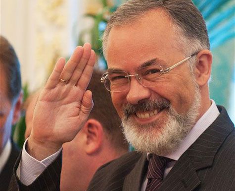 Два года спустя Табачник объявлен в розыск