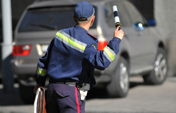 Із ДАІ-шників у ряди “ДНР”: блогер розповів про можливі наслідки наказу Авакова