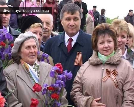 Щоб назвати бандитами Правий сектор Сабаков вперше використав українську мову