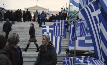 Греки скупают дорогую технику, опасаясь обесценивания сбережений