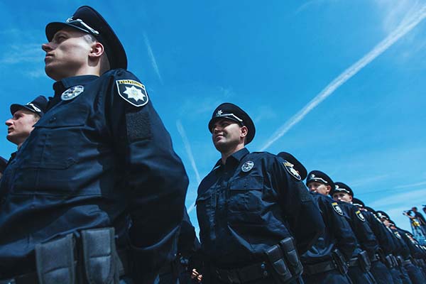 Полицейский рассказал, как он и его коллеги называют милицию