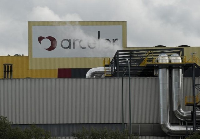 Киев ждет $1,2 млрд инвестиций ArcelorMittal в дочерний комбинат на Украине