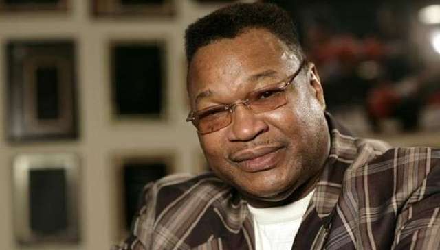 Боксер-пенсіонер Ларрі Холмс кинув виклик Володимиру Кличку