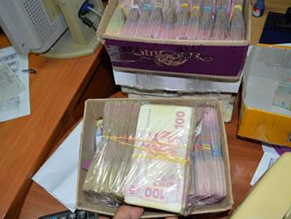 СБУ разоблачила и блокировала разветвленную схему финансирования террористов