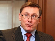 Луценко погрожує піти з Ради – якщо фракція розхитається