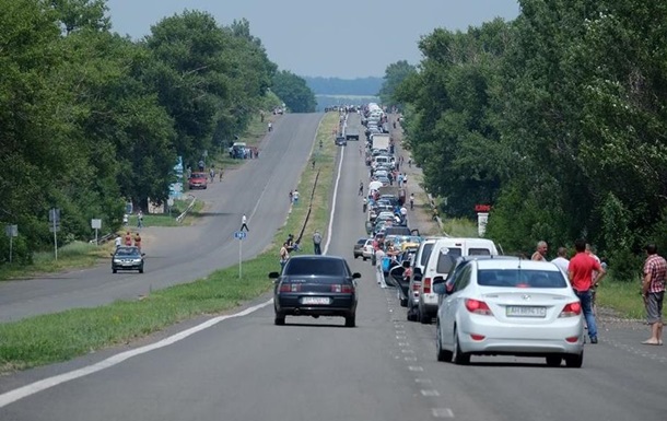 Возле блокпоста под Волновахой подорвался мужчина – очевидец
