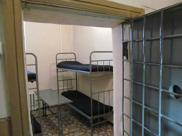 "Алькатрас для аватаров": на Харьковщине показали, как выглядит крупнейшая в Украине гауптвахта