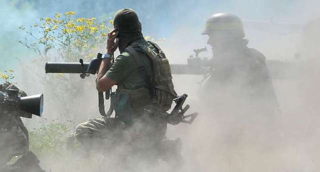 Террористы накрыли Марьинку минометным огнем