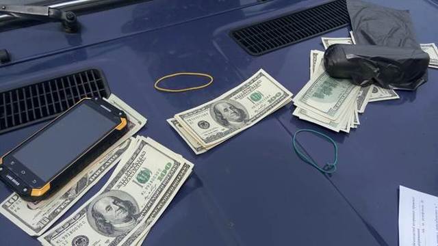 СБУ затримала корупціонерів у виправних установах Львівської та Київської областей