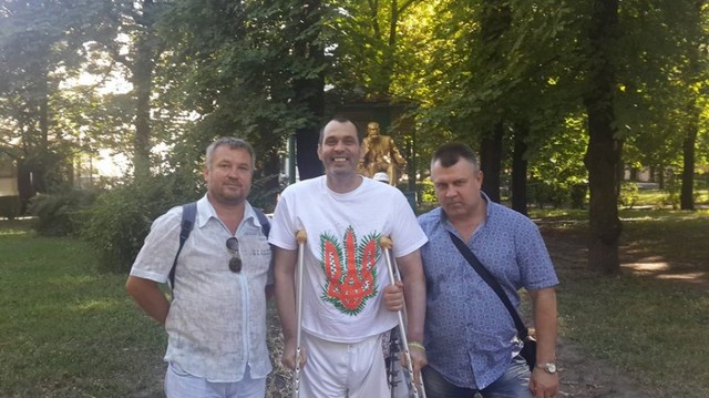 Раненый под Луганском солдат будет лечиться в США