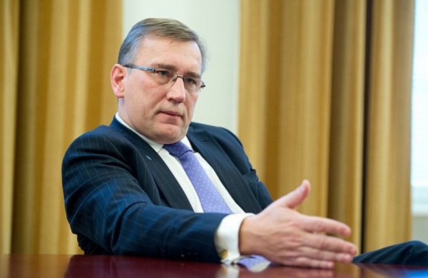 Экс-премьер Эстонии об Украине: Прекратите уже обсуждать и начните что-то делать