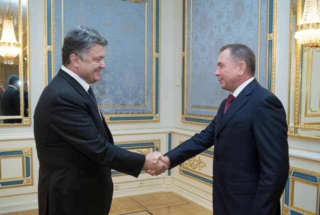 Лукашенко отправил в Киев своего доверенного министра