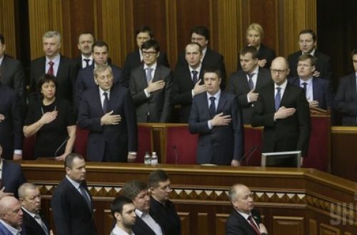 СМИ рассказали, от каких министров и за что избавится Яценюк