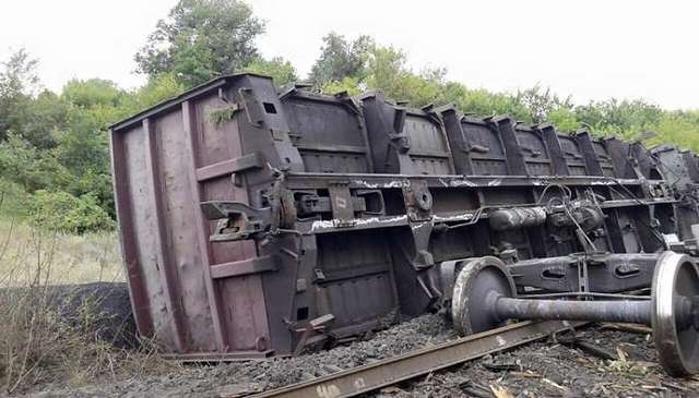 Булатов розповів деталі підриву залізниці на Луганщині (ФОТО)