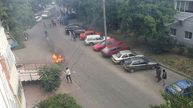 В Харькове «Правый сектор» разгромил очередную аптеку, продающую наркотики (ФОТО)