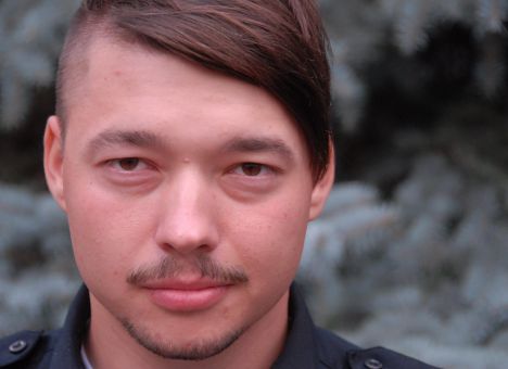 Столичный коп, задержавший Суркиса и Мельничука, уезжает из Киева (ФОТО)