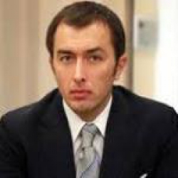 Кум Яценюка и Председатель «Ощадного банка» стал фигурантом громкого коррупционного скандала